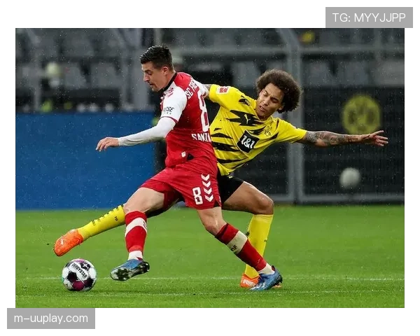 深度复盘:多特蒙德防线崩盘,客场0-3负于弗赖堡暴露诸多问题 深度复盘:多特蒙德防线崩盘,客场0-3负于弗赖堡暴露诸多问题